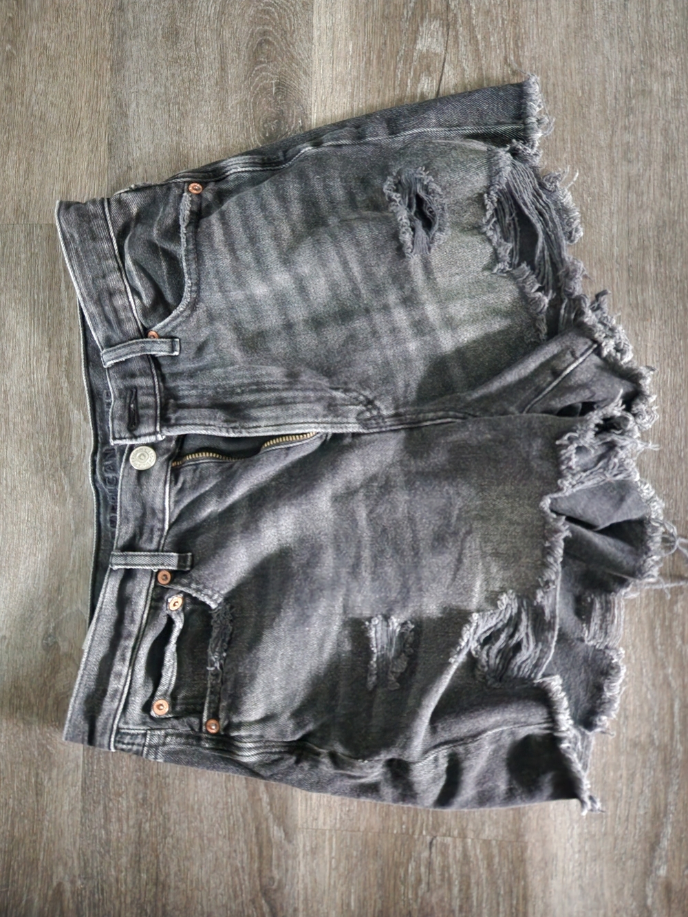 American Eagle Outfitters Black Distressed Denim Cutoff Shorts Size 6